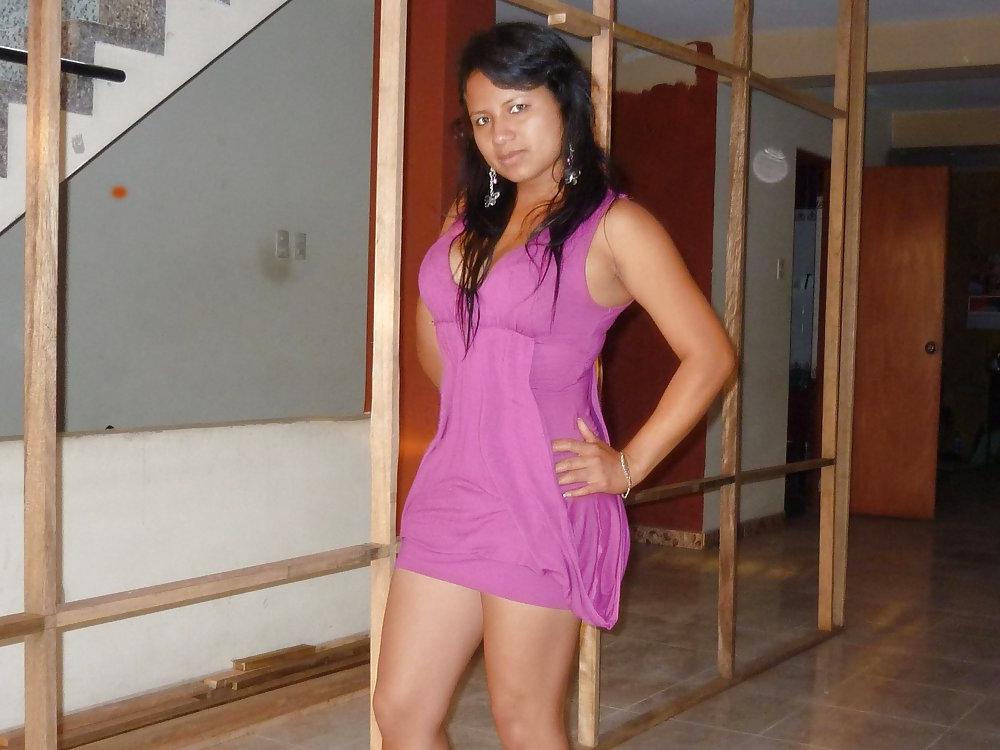 25P Friend Facebook-Latina Sexy