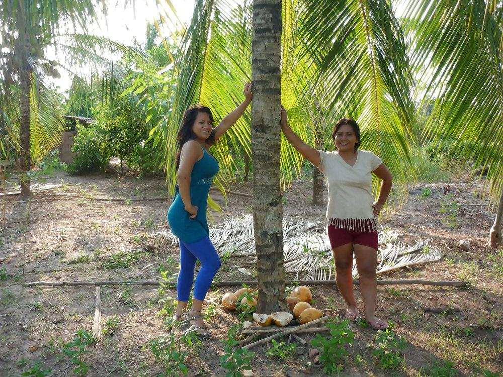 25P Friend Facebook-Latina Sexy