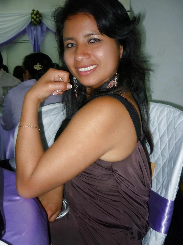 25P Friend Facebook-Latina Sexy