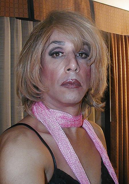 11P Stunning sissy slut  
