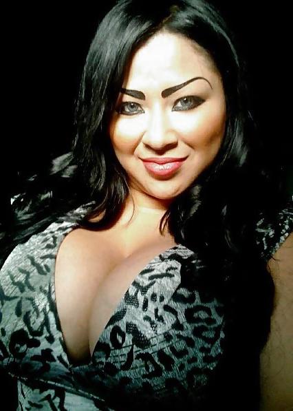 25P Latina mild with big tits and huge fake eyebrows