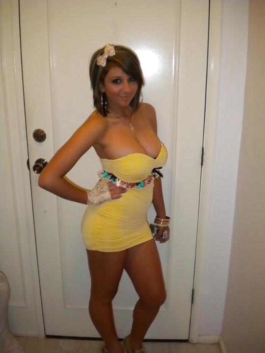 25P Huge Teen Tits on this Aussie Slut