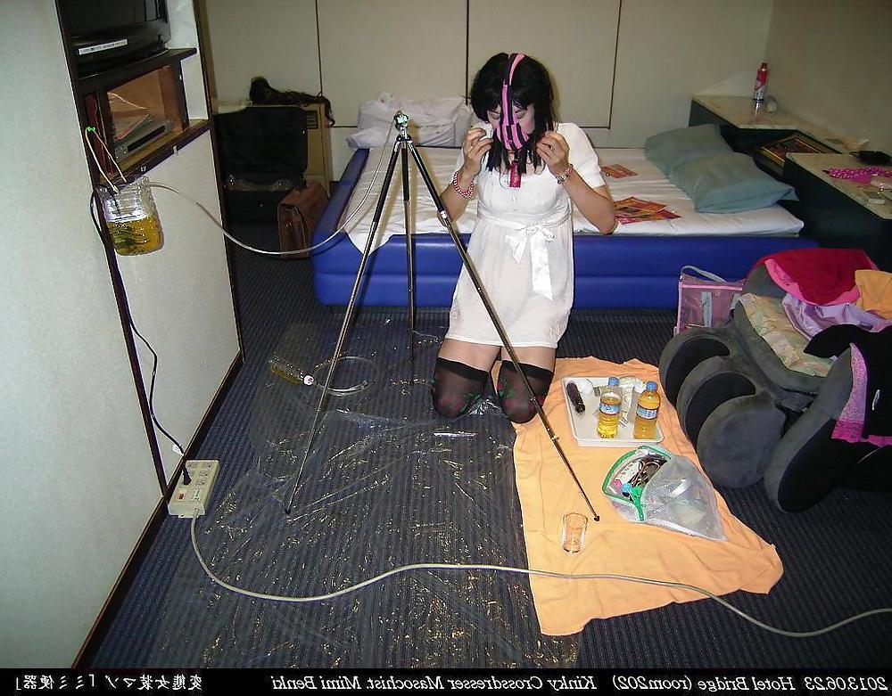 22P Toilet slave Mimi (2013.06.23) #6
