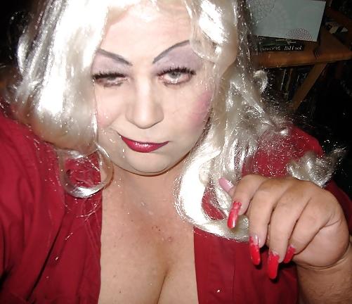 14P BBW Sissy Diane- Trying different looks