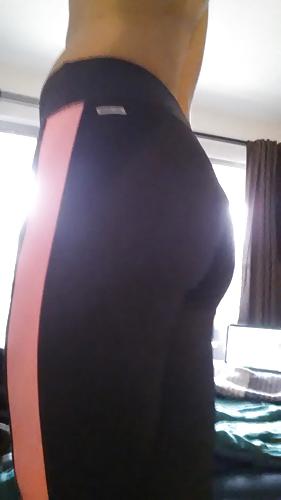 7P My Sissy Self In Tight Pants