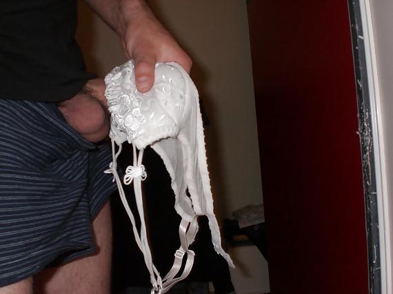 25P Cum on a friend's wife's bra and panties