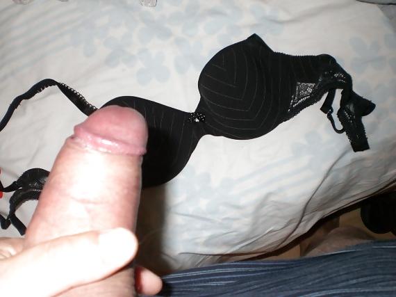 25P Cum on a friend's wife's bra and panties