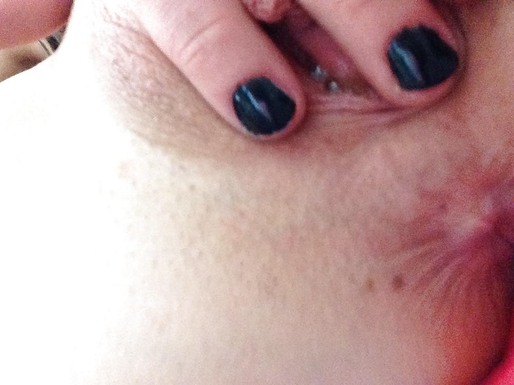 25P Sexy Teen with Huge Clitt