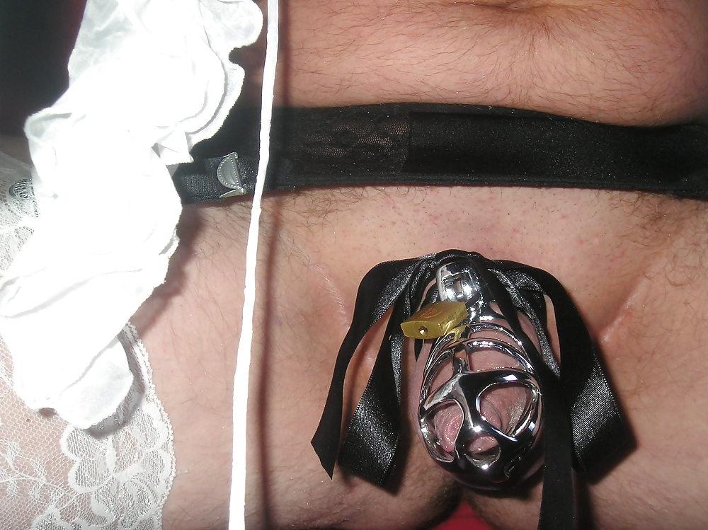 9P Sissy waiting for bbc