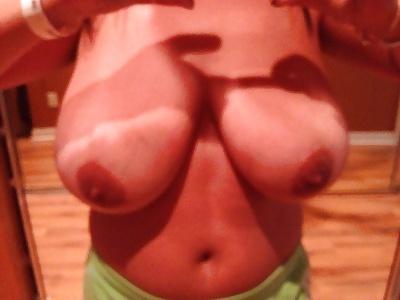 13P Huge natural tits milf latina