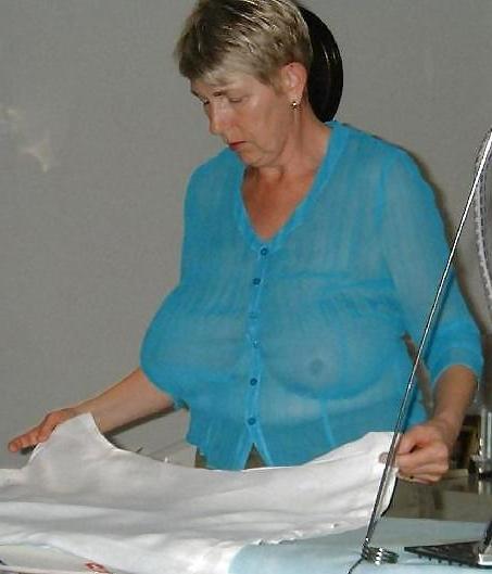 25P Huge Gran