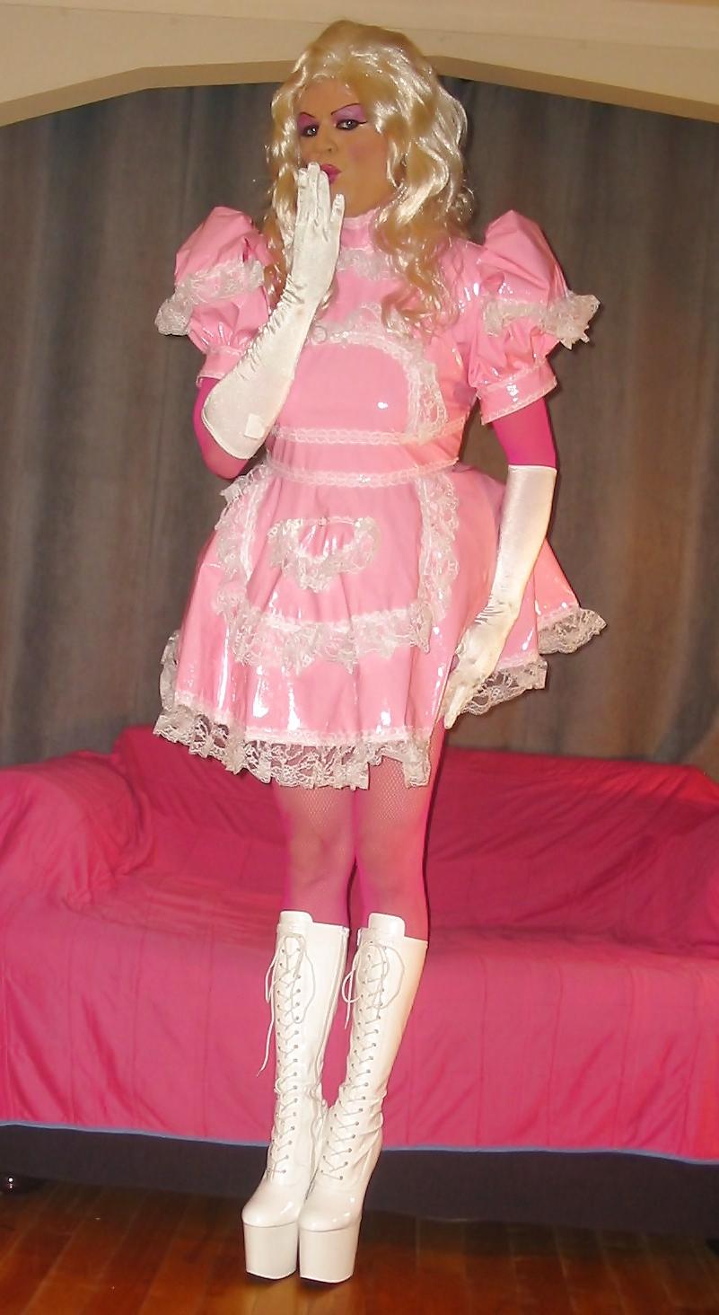 20P Pinky smokin' sissy slut