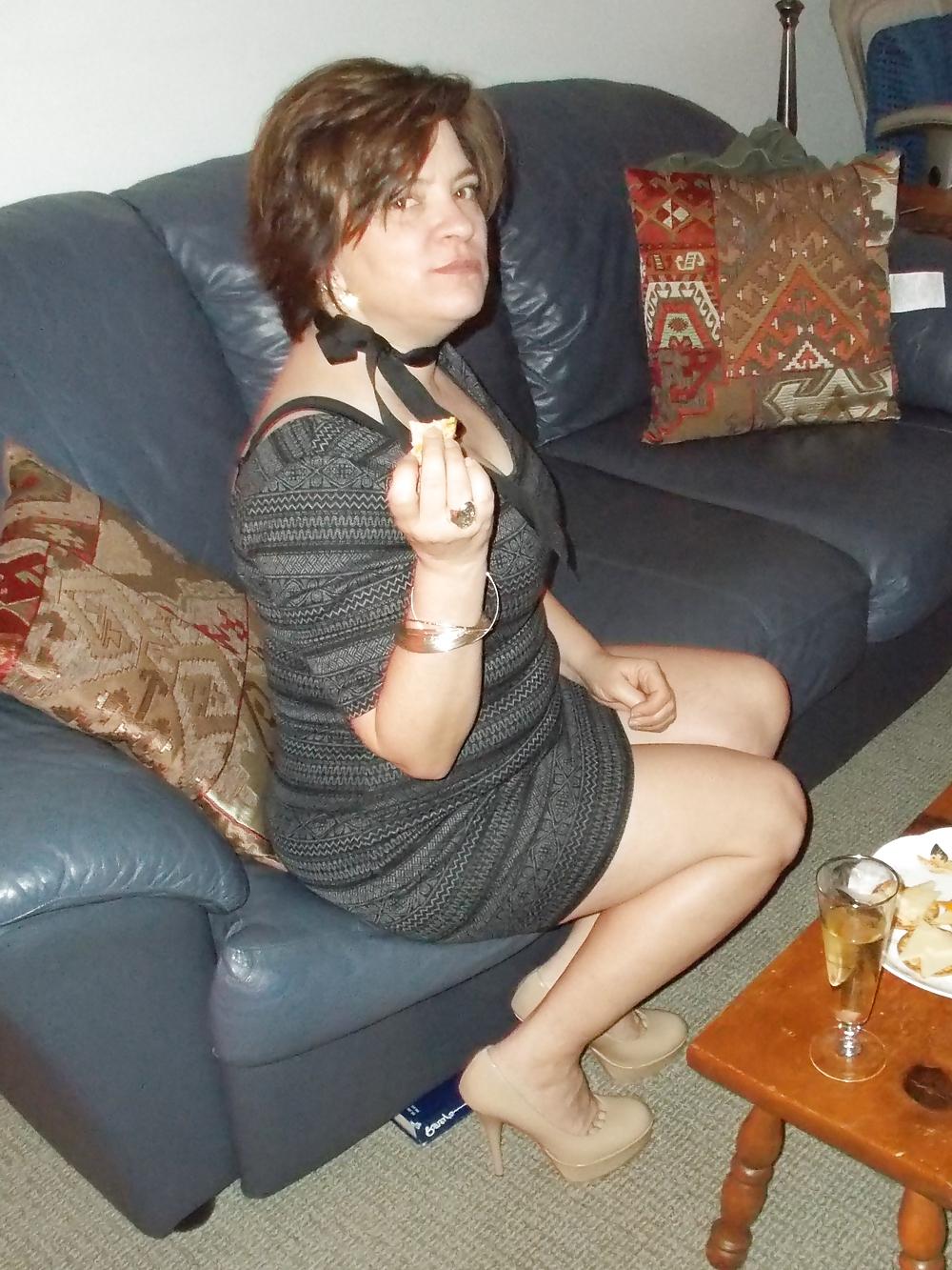 20P Wife of a sissy and sissy hubby