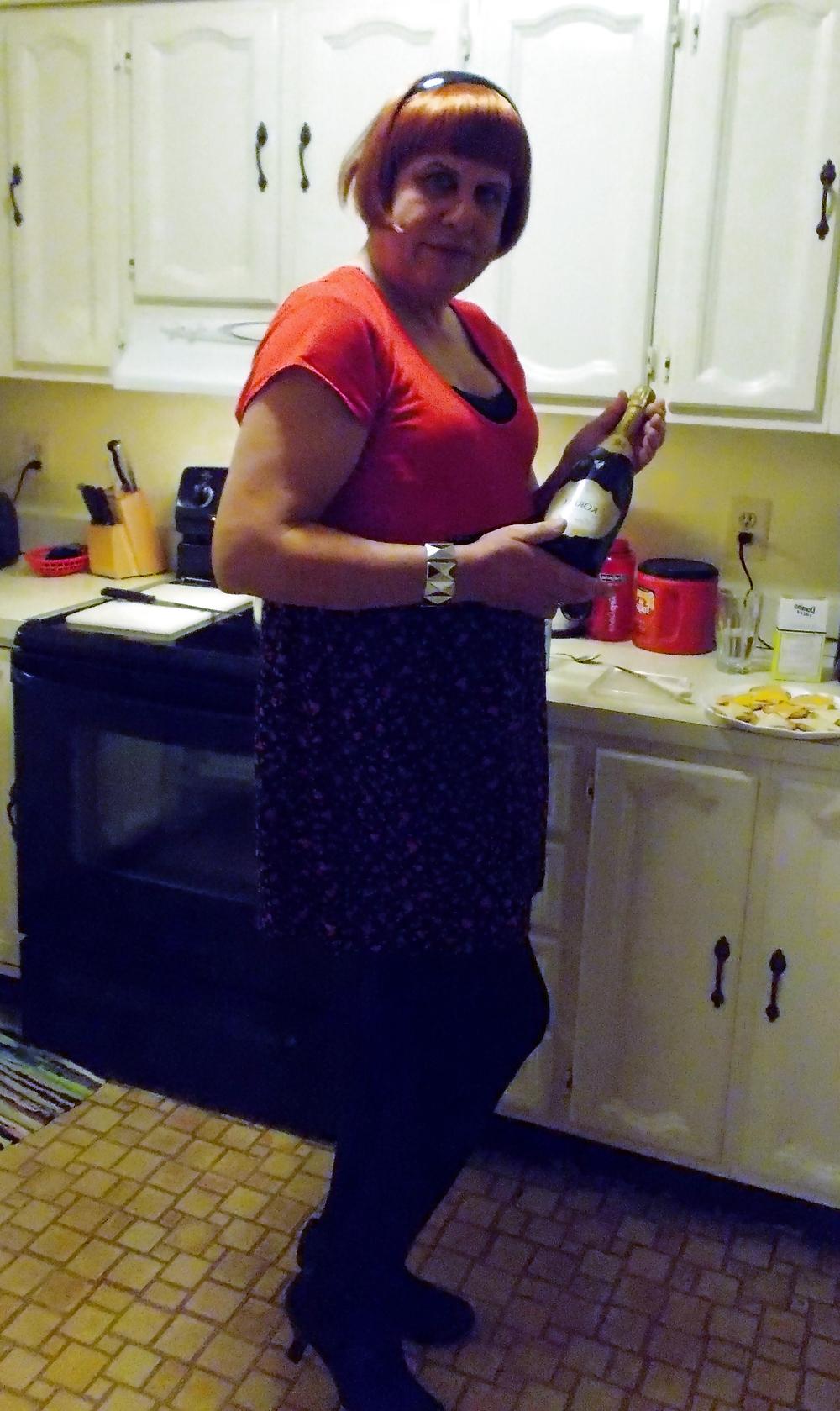 20P Wife of a sissy and sissy hubby