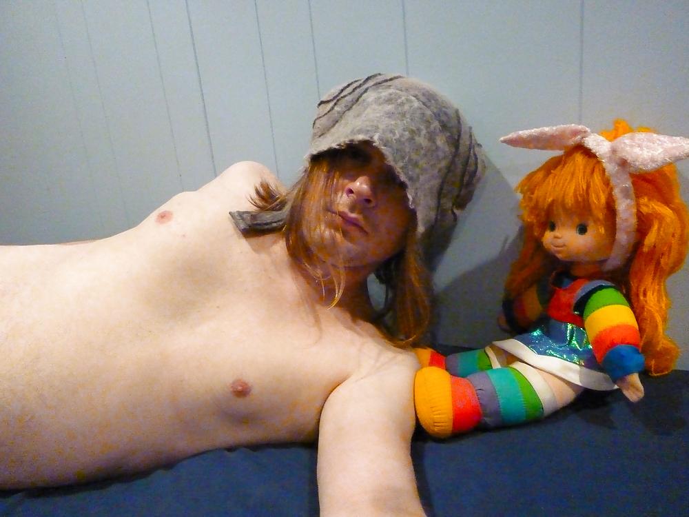 8P Sissy Loves His Clitty