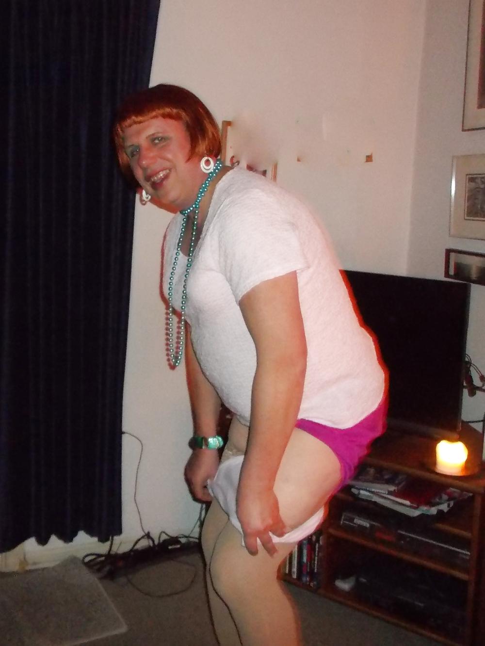 25P Wife of a sissy and sissy hubby