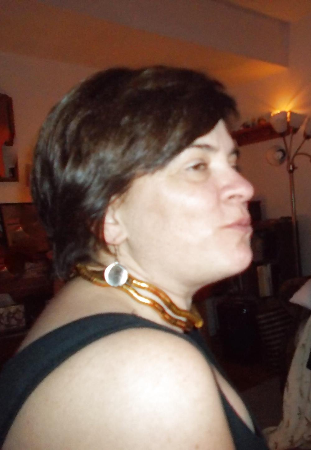 25P Wife of a sissy and sissy hubby