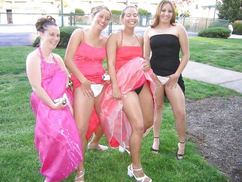 25P Skirt lifting whores