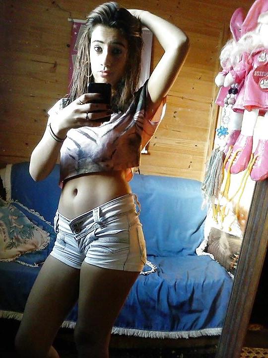20P TEEN SLUTS FROM FACEBOOK - BEST BABES