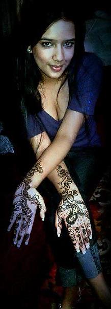 25P Stolen Pix Of My Sister - I So Want To Fuck Her!