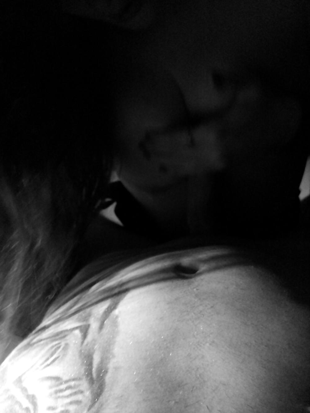 25P My amateur slave girlfriend sucking my dick