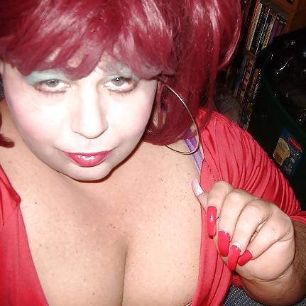 25P BBW Sissy Diane - New pics!
