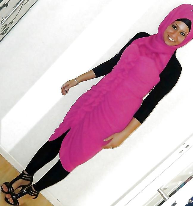 25P Best of Hijab 1