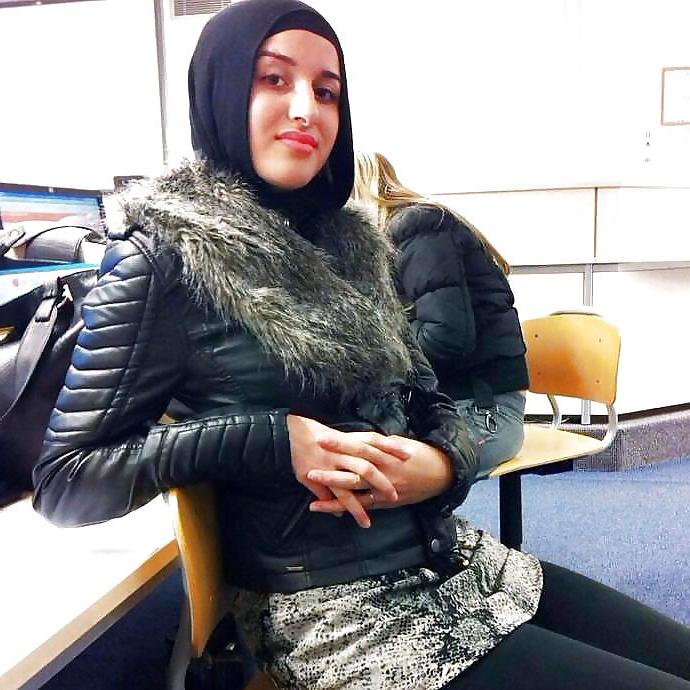 25P Best of Hijab 1