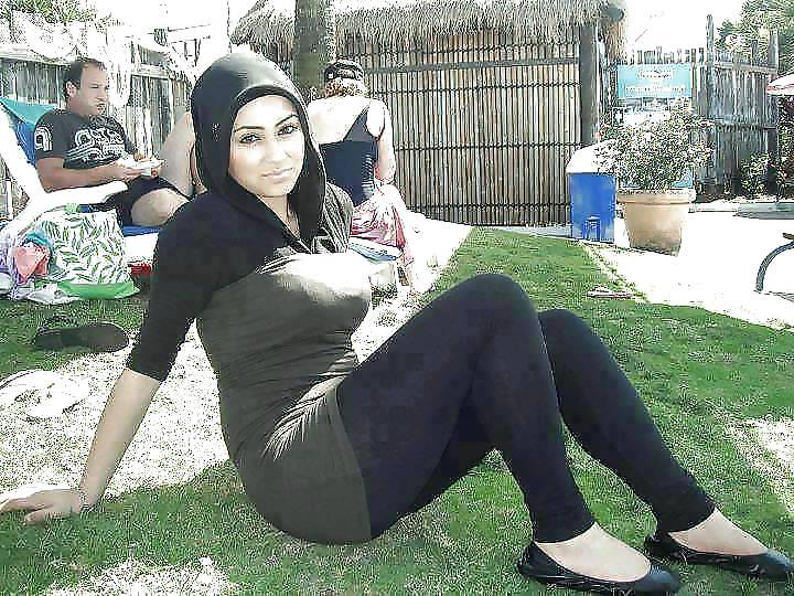25P Best of Hijab 1