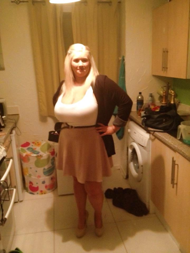 25P Huge boob teen Natalicious 2