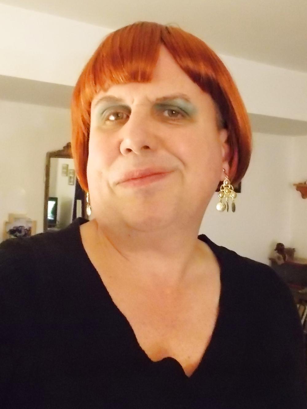 25P Wife of a sissy and sissy hubby