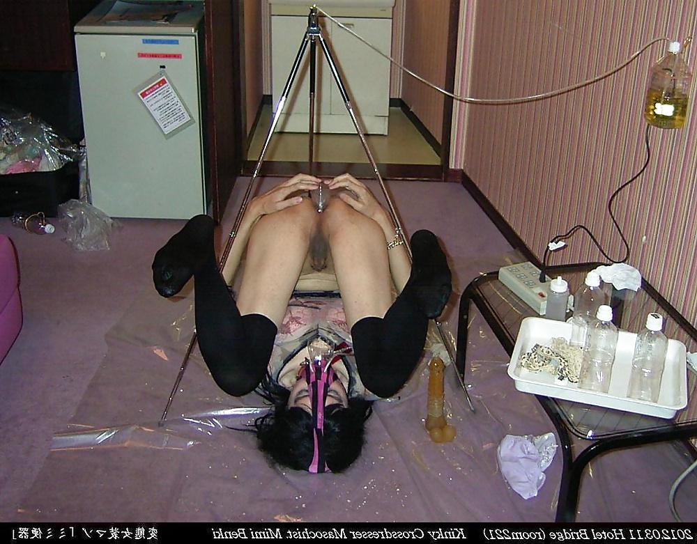21P Toilet slave Mimi (2012.03.11) #9