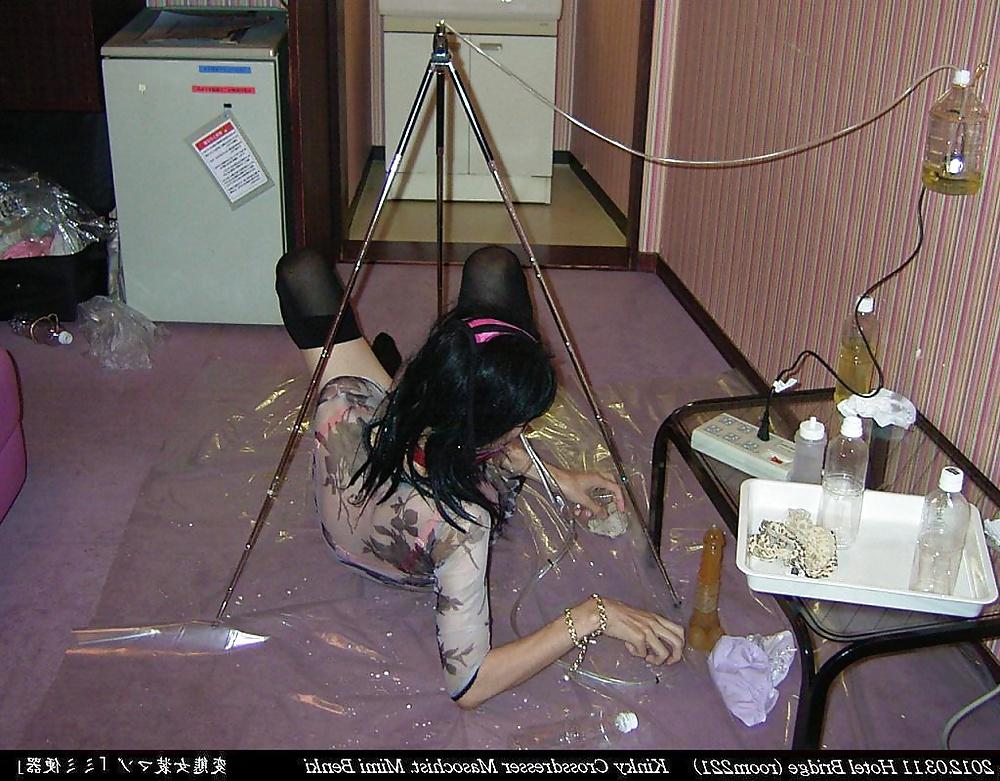 21P Toilet slave Mimi (2012.03.11) #9