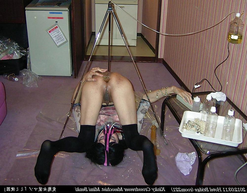 21P Toilet slave Mimi (2012.03.11) #9