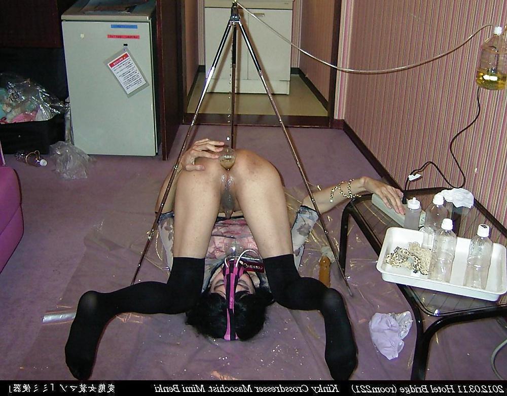 21P Toilet slave Mimi (2012.03.11) #9