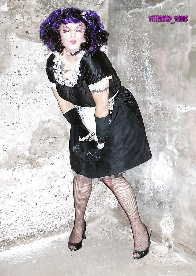 25P Sissy Chastity... more!
