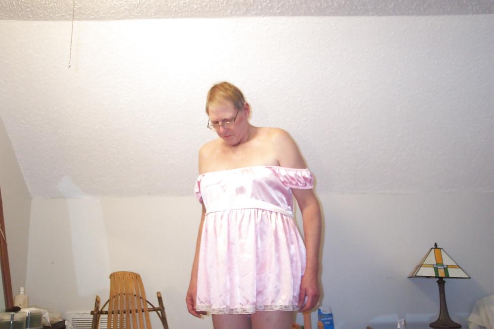 5P Sissy lynnie