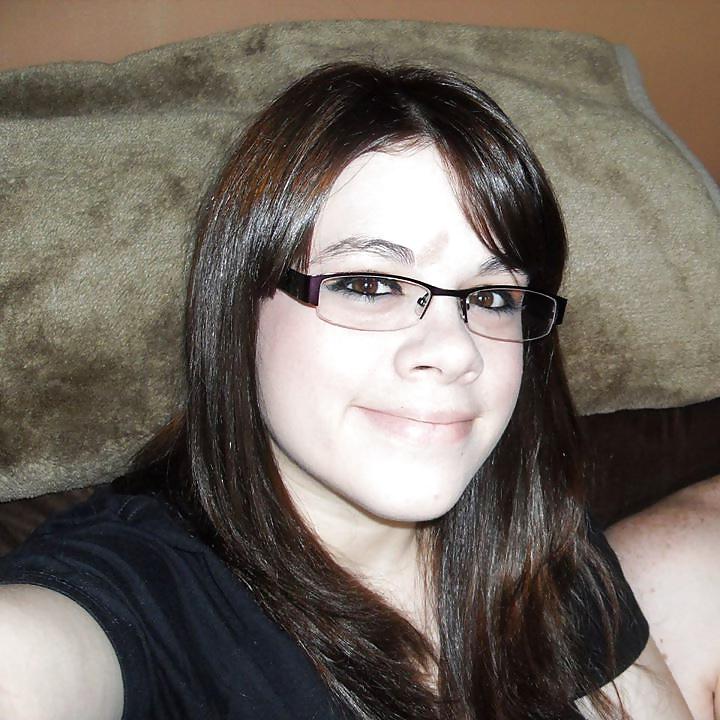 12P Face pics of Sister in Law