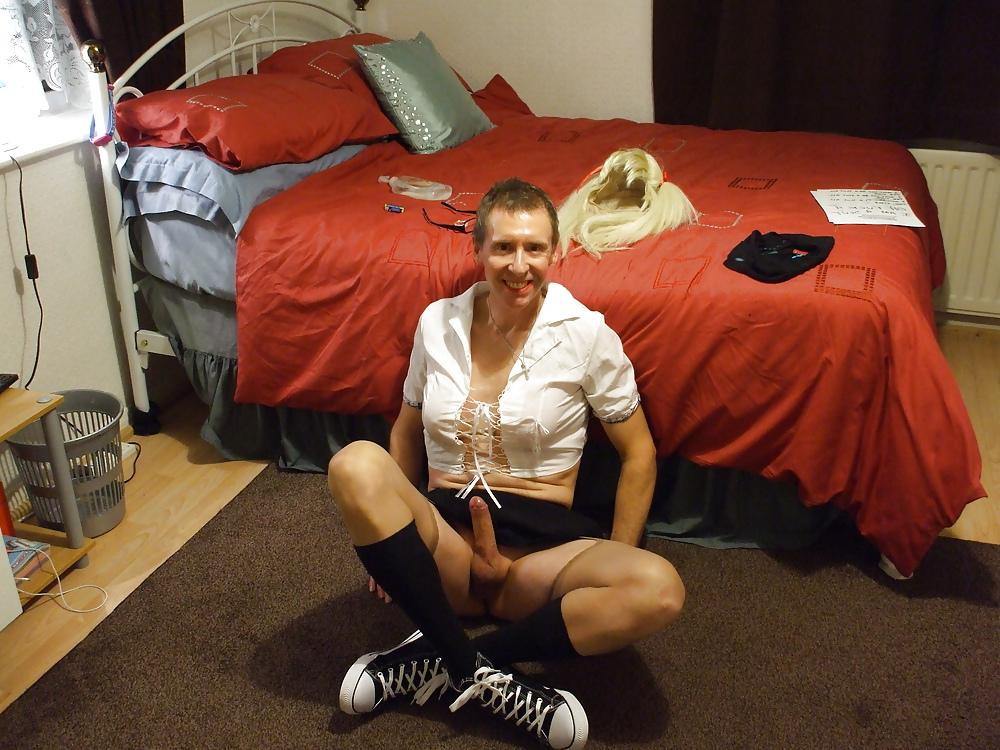 21P Sissy Undressing ....