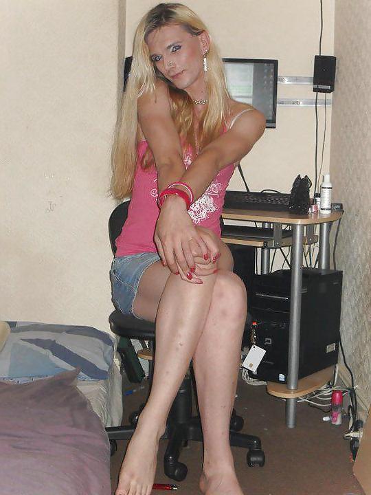 25P Sexy sissy crossdressers