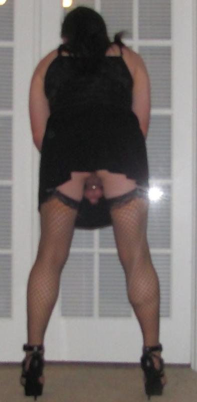 8P Sissy in new outfit that need cock