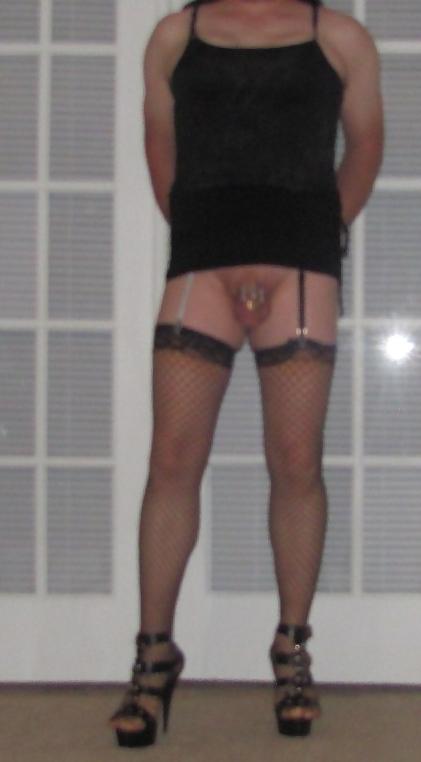 8P Sissy in new outfit that need cock