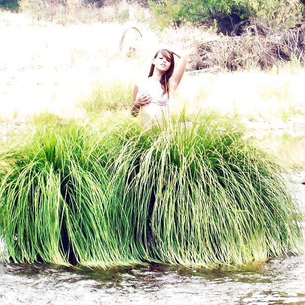 25P Skinny dipping