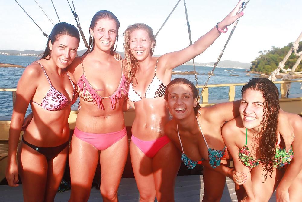 25P Best Cameltoes - 1