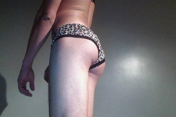 25P Sissy gurls