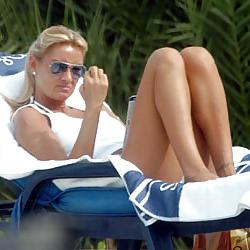 25P Best Turkish Celeb Milf - Pinar Altug