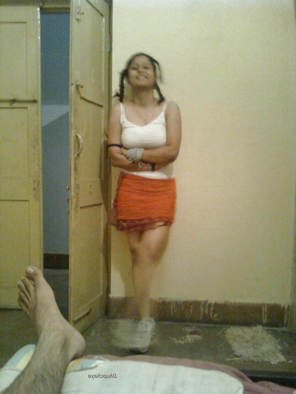 18P Delhi Call center girl and her friend nude photo shoot