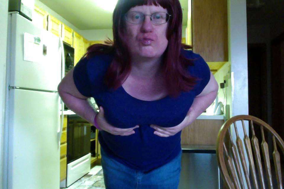 16P Sissy Rachel