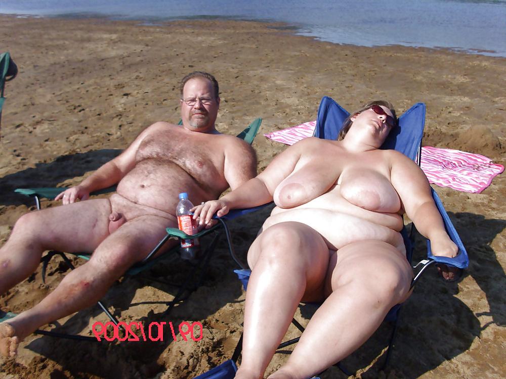22P Fat couple