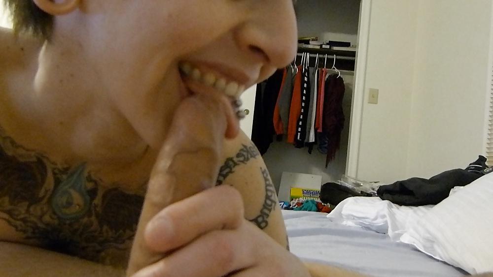 10P Amateur Tattooed Skinny Chick - Nudes and BJ